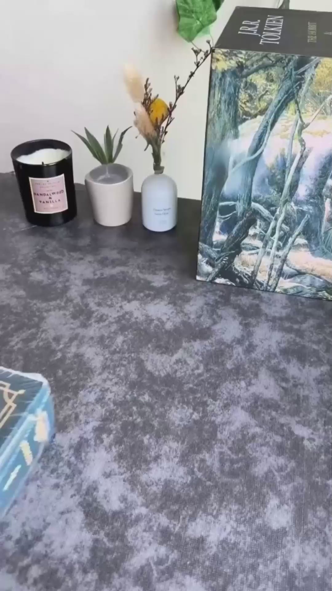 Load video: &quot;Spirit of the Valley of the Magic Ring - Backlit Book Divider Kit | Lord of the Rings Miniature DIY House V1&quot;